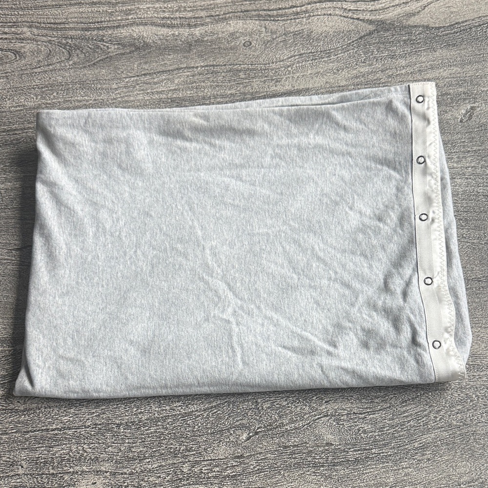 lululemon athletica vinyasa infinity scarf grey, lightweight